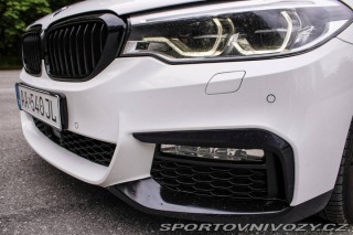 BMW 5 g30 540i xDrive / AJ NA 2018