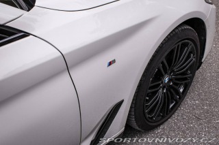 BMW 5 g30 540i xDrive / AJ NA 2018
