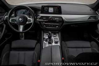 BMW 5 g30 540i xDrive / AJ NA 2018