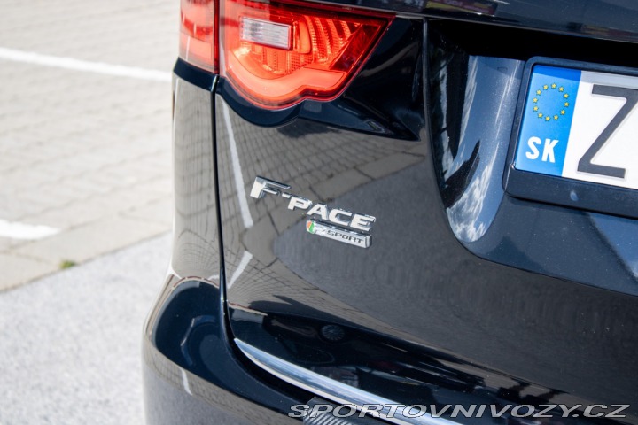 Jaguar F-Pace 3.0D V6 Portfolio AWD AT 2017