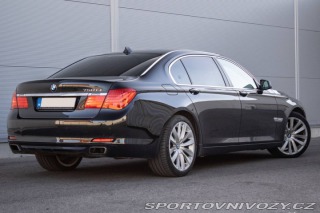 BMW 7 750Li xDrive 300kw AT/6 2009