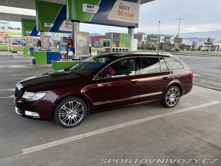 Škoda Superb Combi 2010