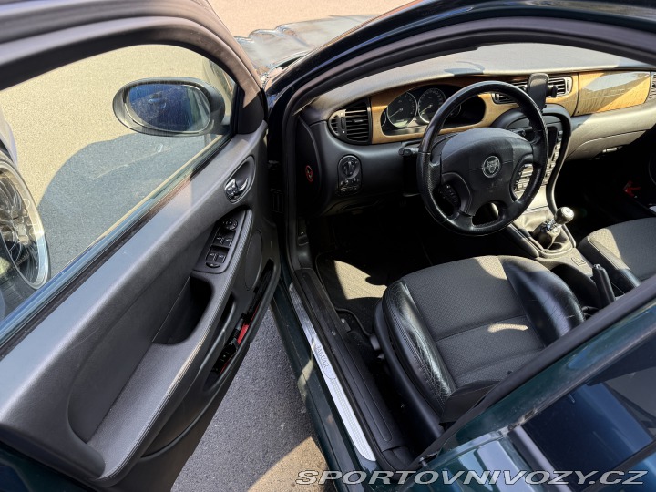 Jaguar X-Type 2001