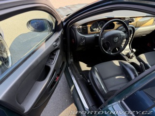 Jaguar X-Type  2001