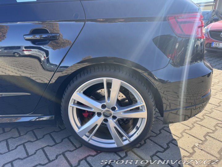 Audi RS3 4X4 2,5 TFSI 400 2019