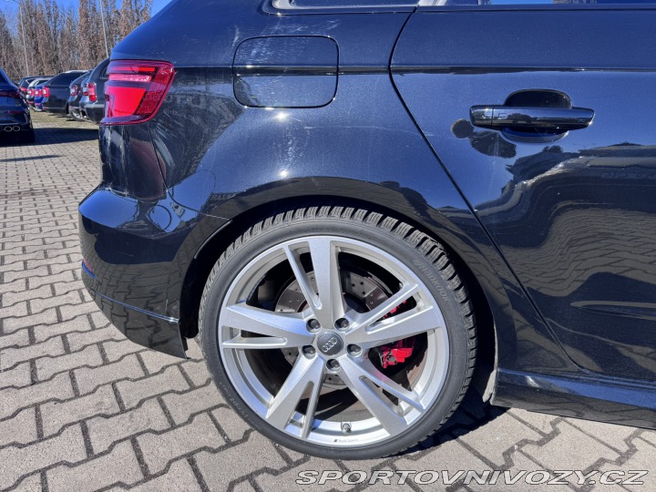 Audi RS3 4X4 2,5 TFSI 400 2019