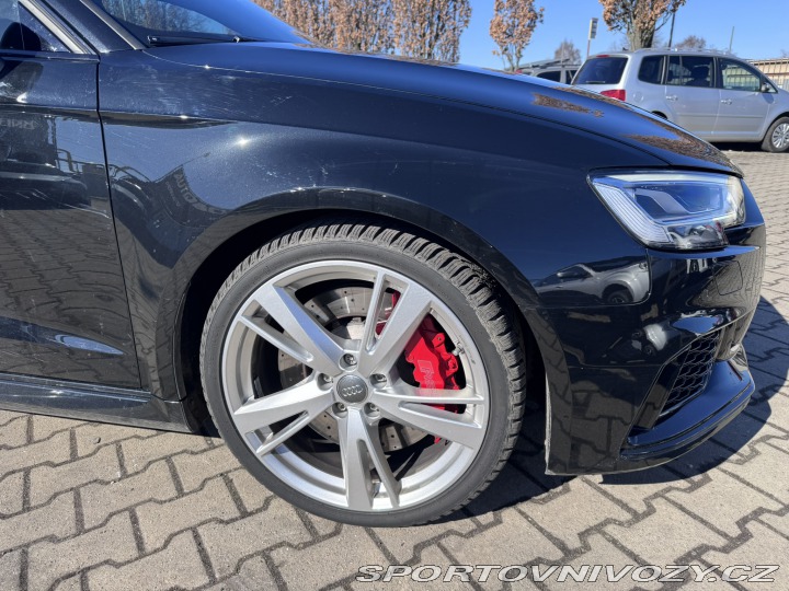 Audi RS3 4X4 2,5 TFSI 400 2019