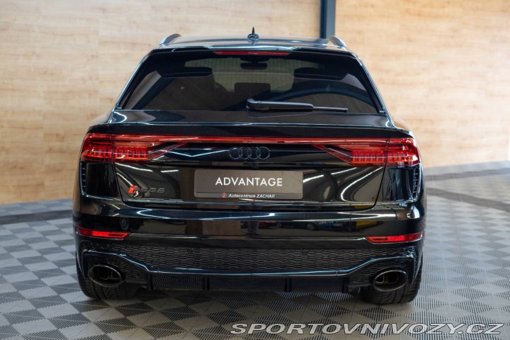 Audi RS Q8  2022
