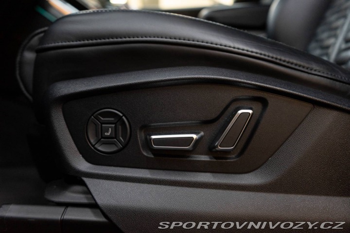 Audi RS Q8  2022