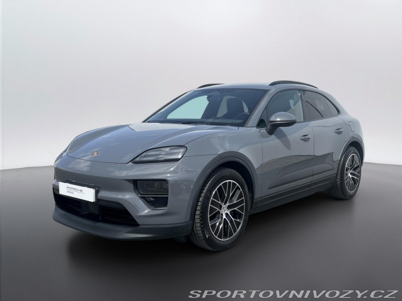 Porsche Macan 4