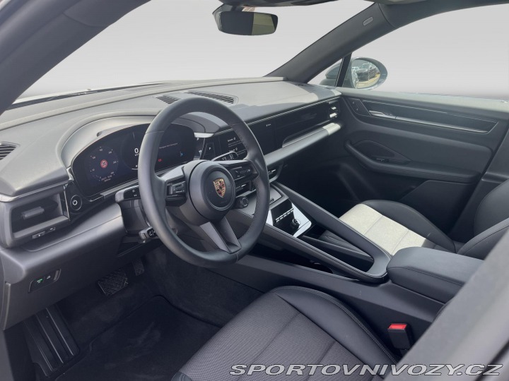Porsche Macan 4 2025