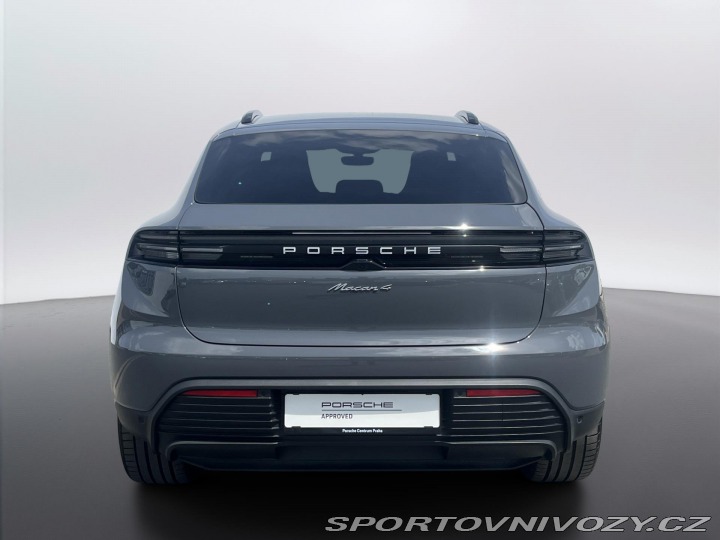 Porsche Macan 4 2025