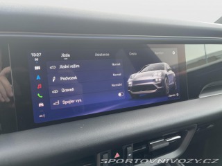 Porsche Macan 4 2025