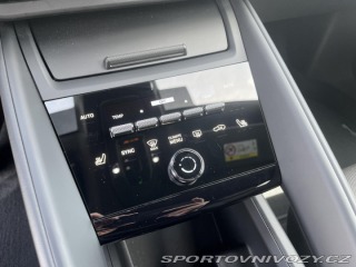 Porsche Macan 4 2025
