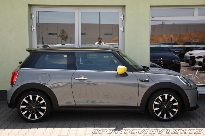 Mini Cooper SE ČR PANO 17tis. KM 1.M 2021