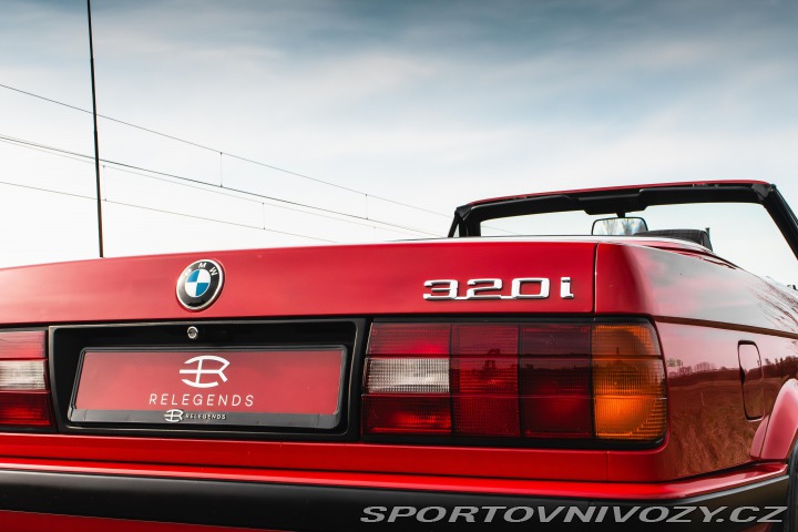 BMW 3 320i Cabriolet E30 M20 1991