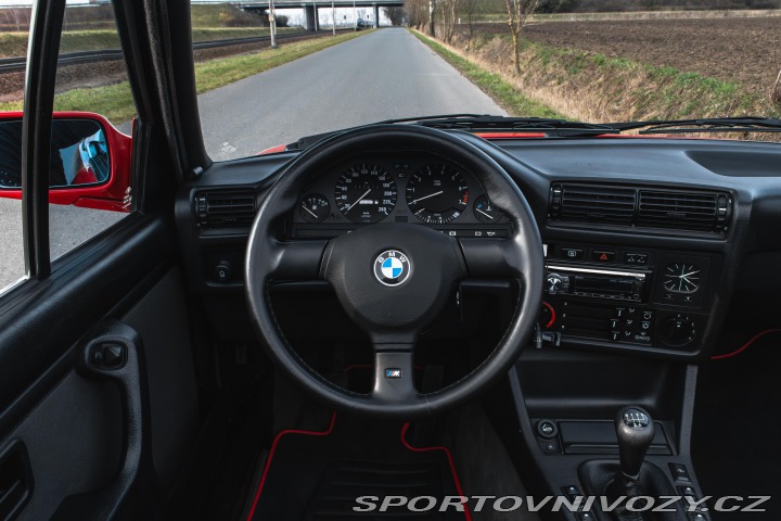 BMW 3 320i Cabriolet E30 M20 1991