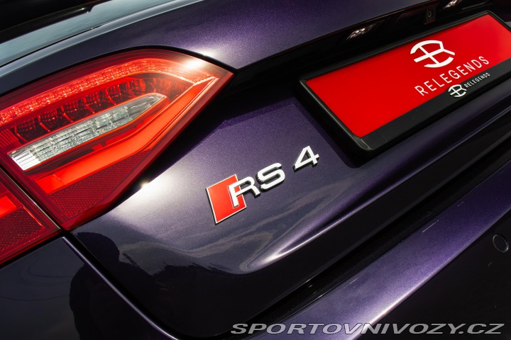 Audi RS4 Avant B8 DPH*Exclusive 2013