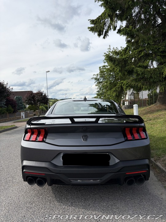 Ford Mustang Dark Horse 2025