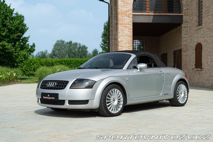 Audi TT ROADSTER 2003