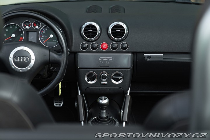 Audi TT ROADSTER 2003