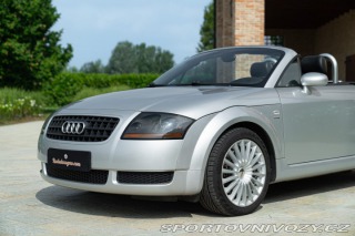 Audi TT ROADSTER 2003