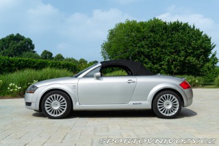 Audi TT ROADSTER 2003