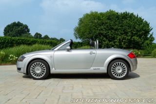 Audi TT ROADSTER 2003