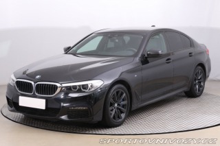 BMW 5 M Sport 540i xDrive 2019