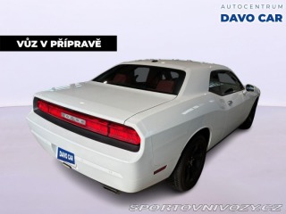 Dodge Challenger 3,6 L SXT 227kW Pentastar 2012