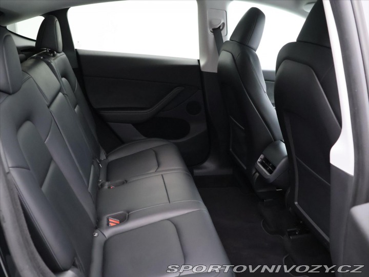 Tesla Model Y Long Range AWD CZ SoH 92% 2023