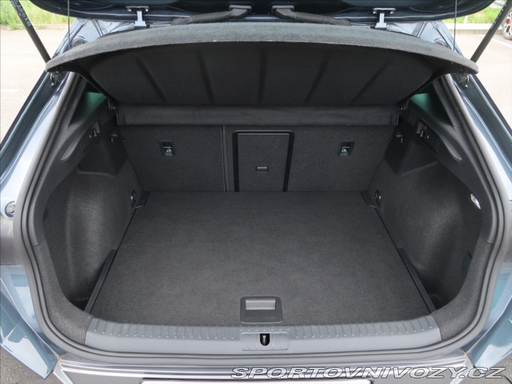 Cupra Formentor 1,5 TSi DSG ČR 1.majitel 2022