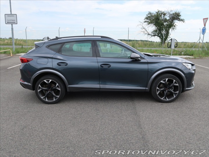 Cupra Formentor 1,5 TSi DSG ČR 1.majitel 2022