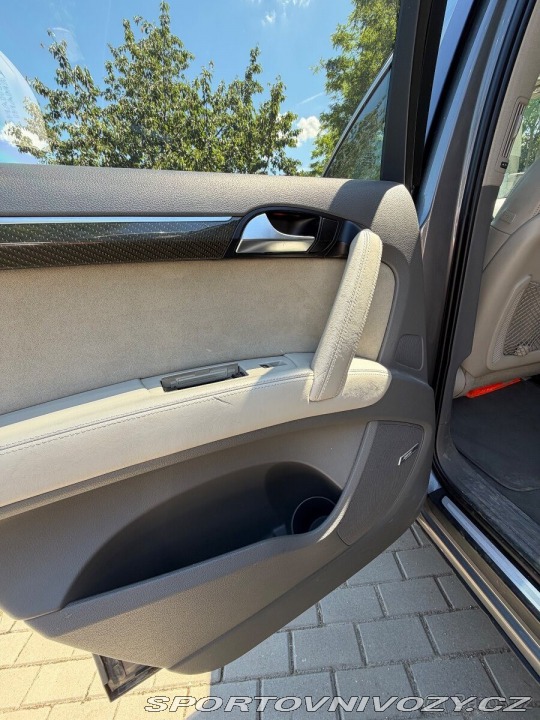 Audi Ostatní modely Q7 4,2   V8 TDI 250kw model 2012