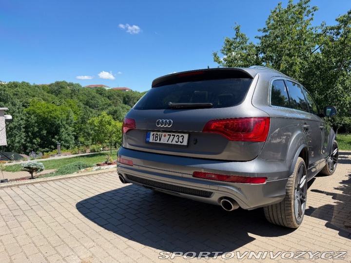 Audi Ostatní modely Q7 4,2 V8 TDI 250kw model 2012
