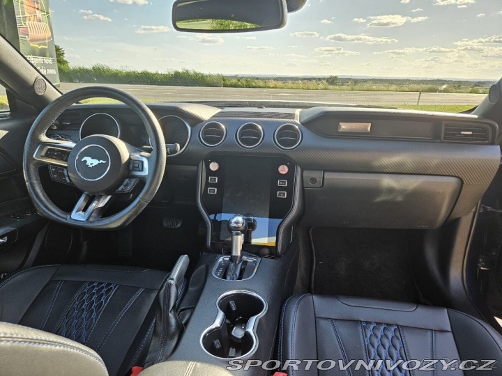 Ford Mustang 2,3   ECOBOOST 2018 1800