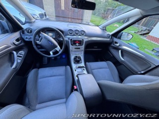 Ford Ostatní modely S-MAX 2010