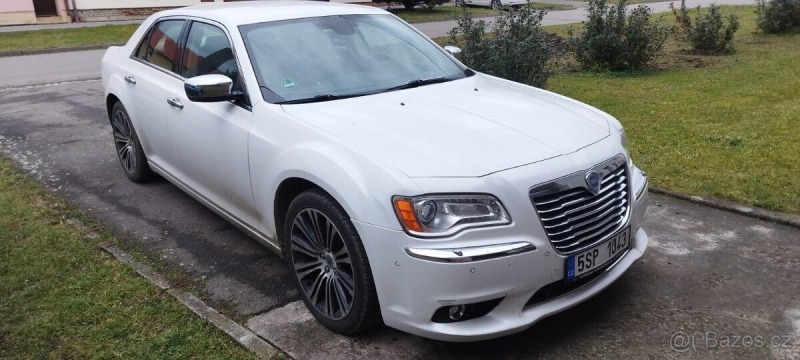 Lancia Ostatní modely Thema 3,0 V6 CRD, 176 kW, 201
