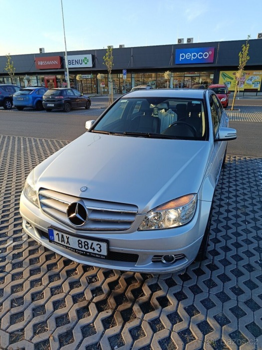 Mercedes-Benz C 2,2   200