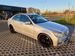 Mercedes-Benz C 2,2   200