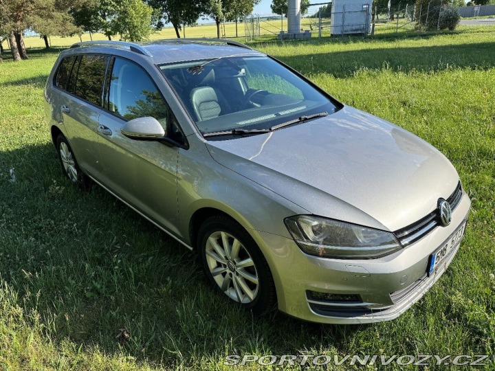 Volkswagen Golf 1,2 VII Variant TSI 2015