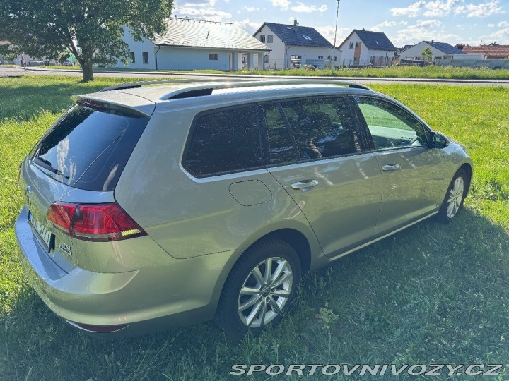 Volkswagen Golf 1,2 VII Variant TSI 2015