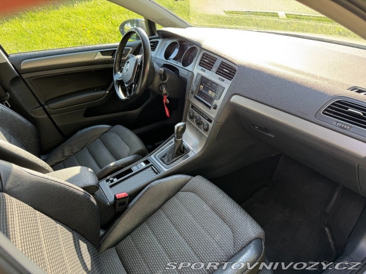 Volkswagen Golf 1,2 VII Variant TSI 2015