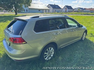 Volkswagen Golf 1,2 VII Variant TSI 2015