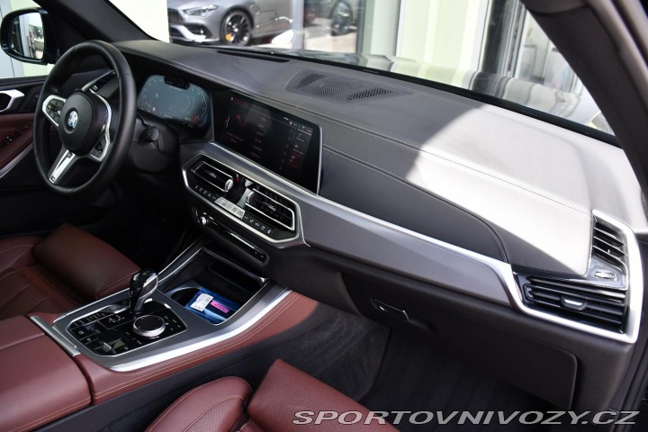 BMW X5 M50D LASER TAŽNÉ VZDUCH 2018