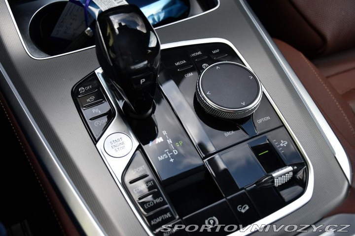 BMW X5 M50D LASER TAŽNÉ VZDUCH 2018