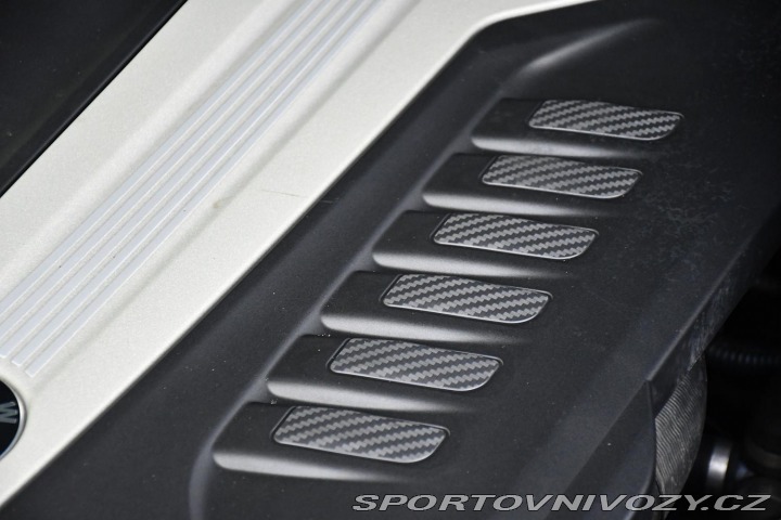 BMW X5 M50D LASER TAŽNÉ VZDUCH 2018