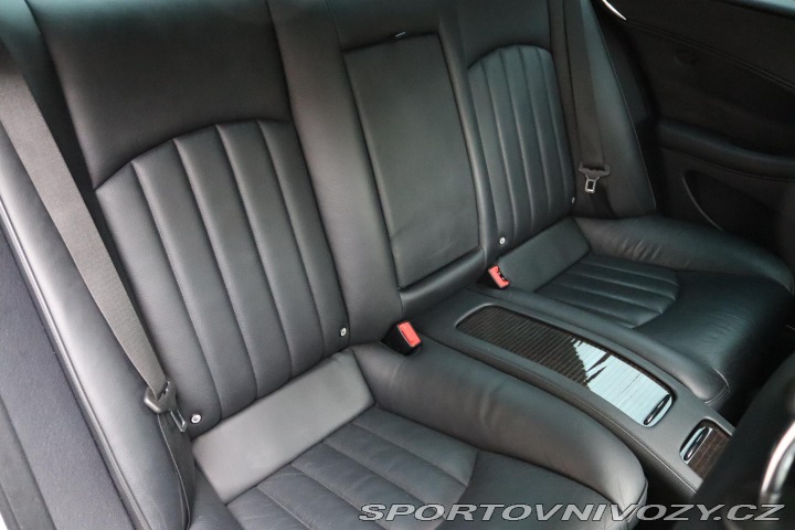 Mercedes-Benz CLS Mercedes-Benz CLS 500 V8 2005