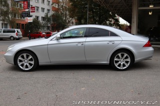 Mercedes-Benz CLS Mercedes-Benz CLS 500 V8 2005