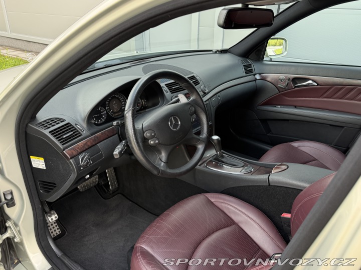 Mercedes-Benz E E63 AMG, 6.3 V8, 378 kw, 2009